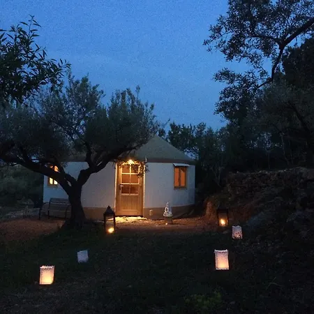 Yurta Mongola Delta Del Ebro