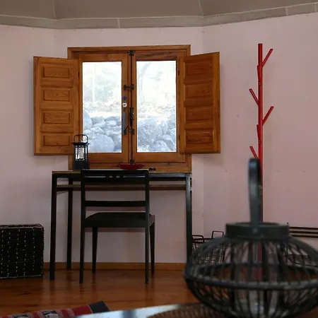 Yurta Mongola Delta Del Ebro Camarles