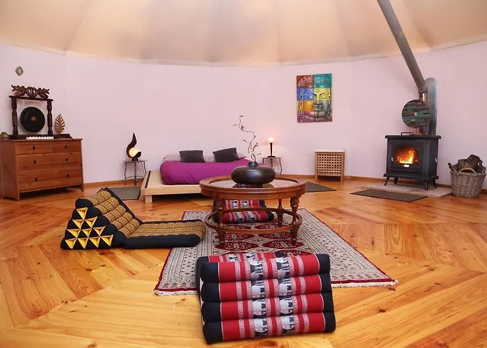 Glamping Yurta Mongola Delta Del Ebro Camarles